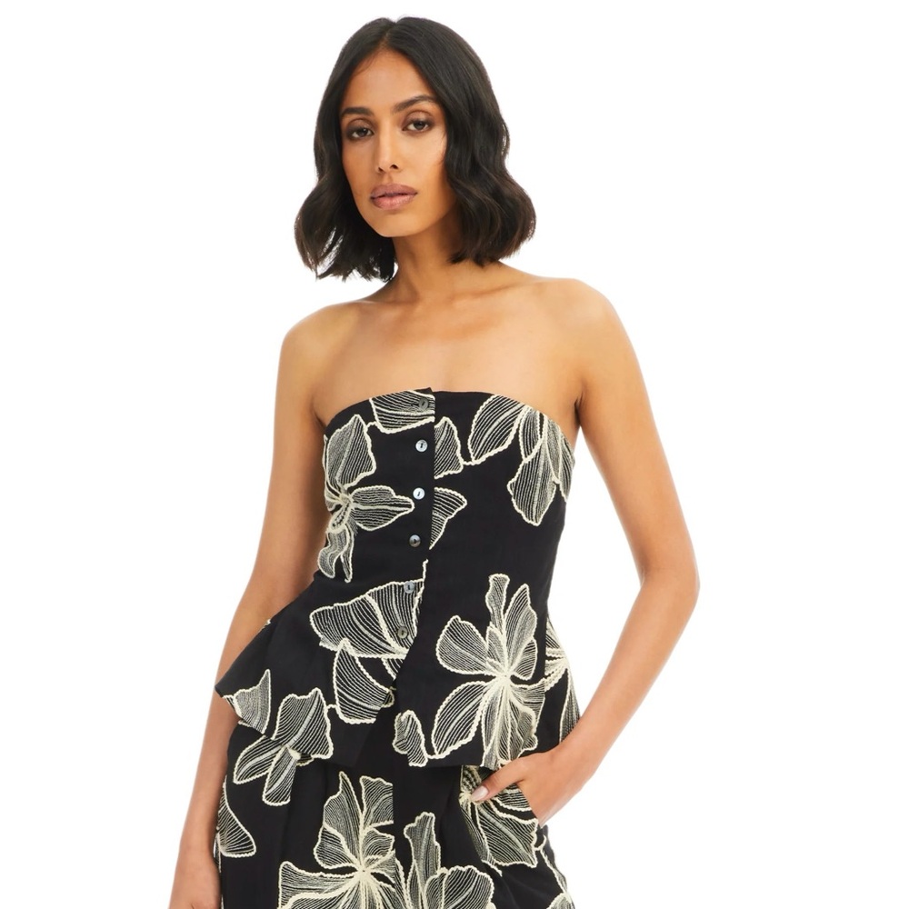 Allison New York matching set